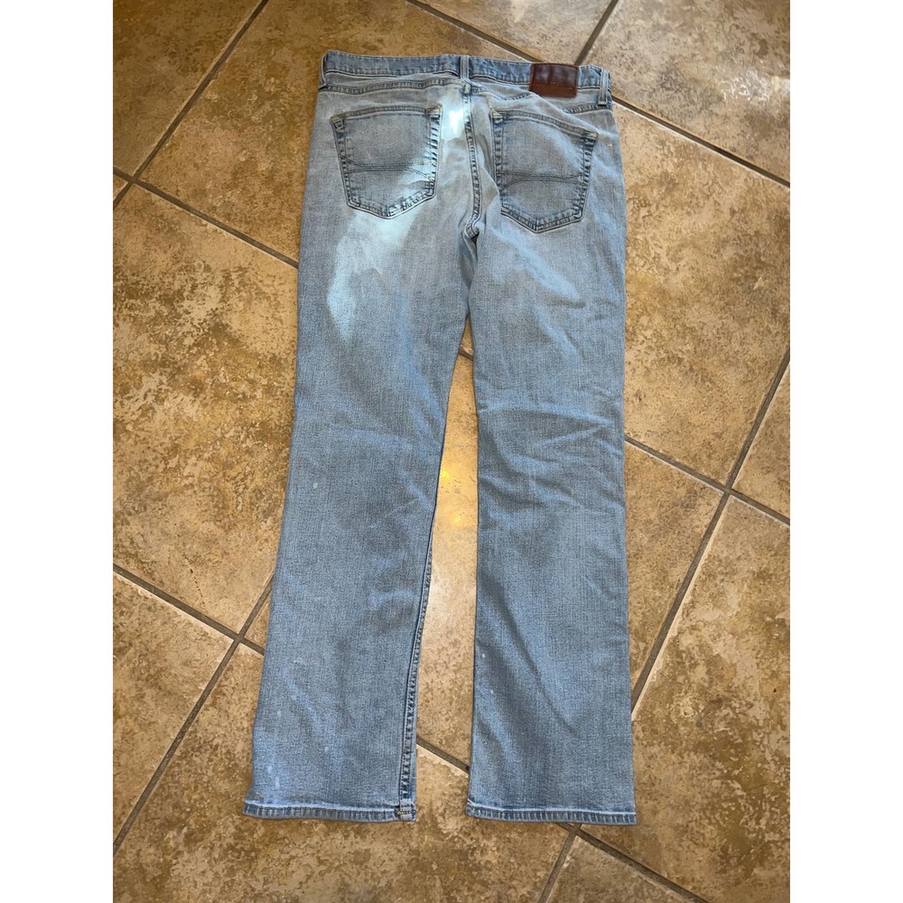 Hollister Classic Straight Jeans Size 32X32 - Picture 2 of 3